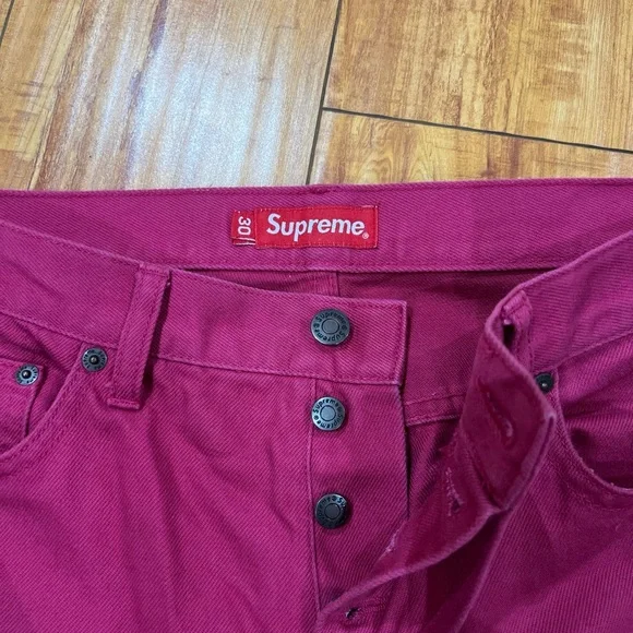Supreme Men's Pink Straight Jeans